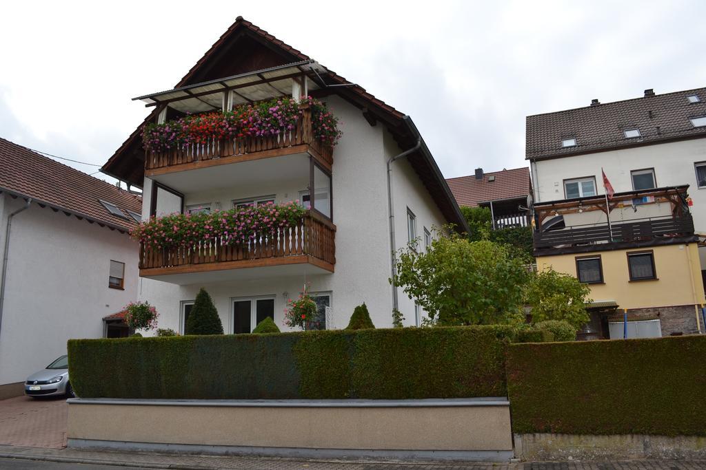 Gastehaus Gebauer Villa Hornbach Exterior photo